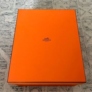 Hermes Kelly 28 empty box with extras